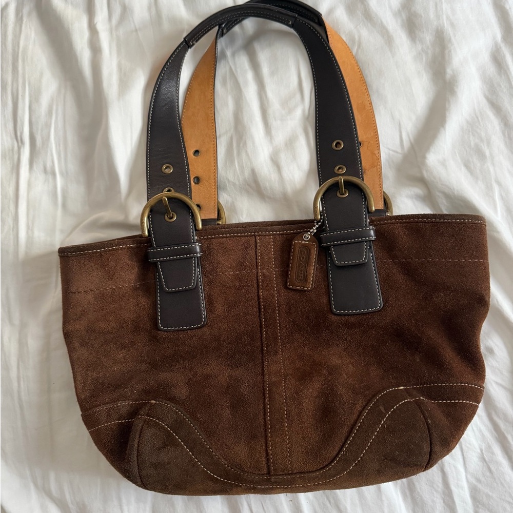 2000s Coach Soho Suede Shoulder Bag - Picture 4 of 10